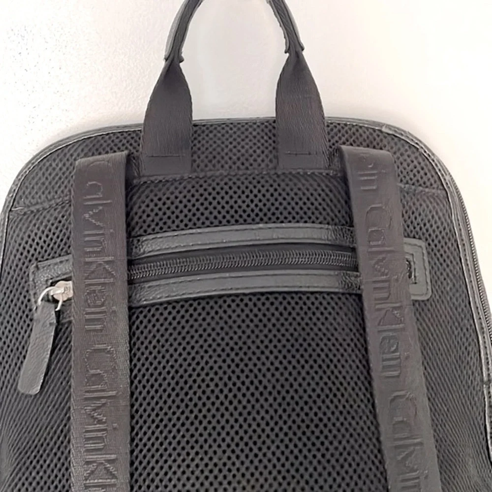 Calvin Klein Knapsack - Picture 4 of 11